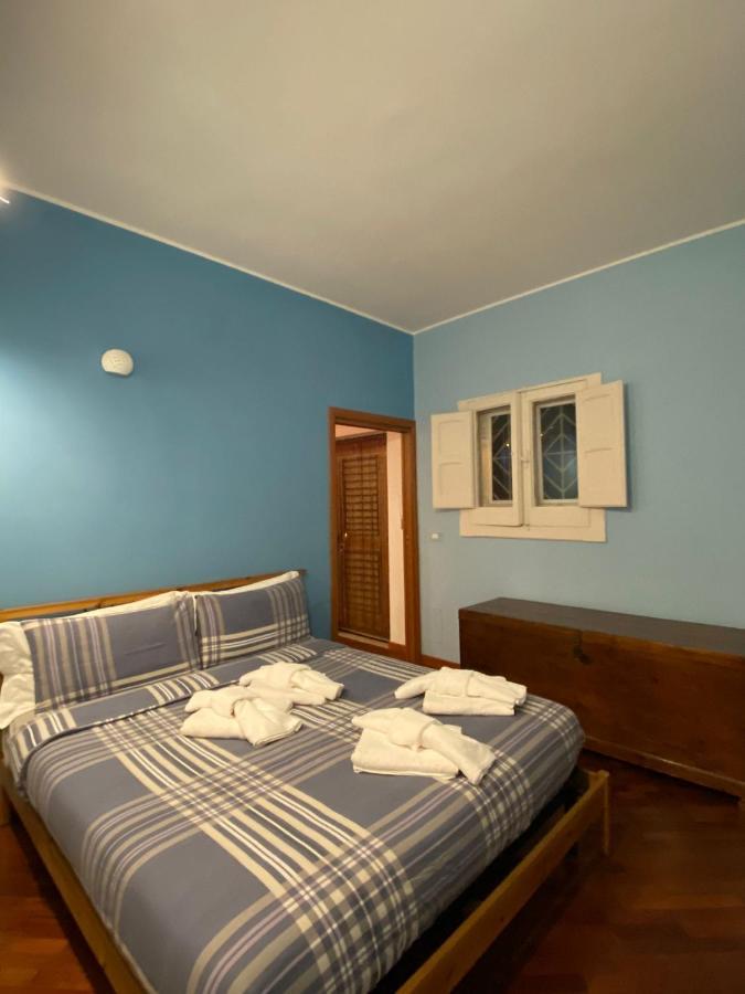 La Piccola Terrazza Apartment Bari Bagian luar foto
